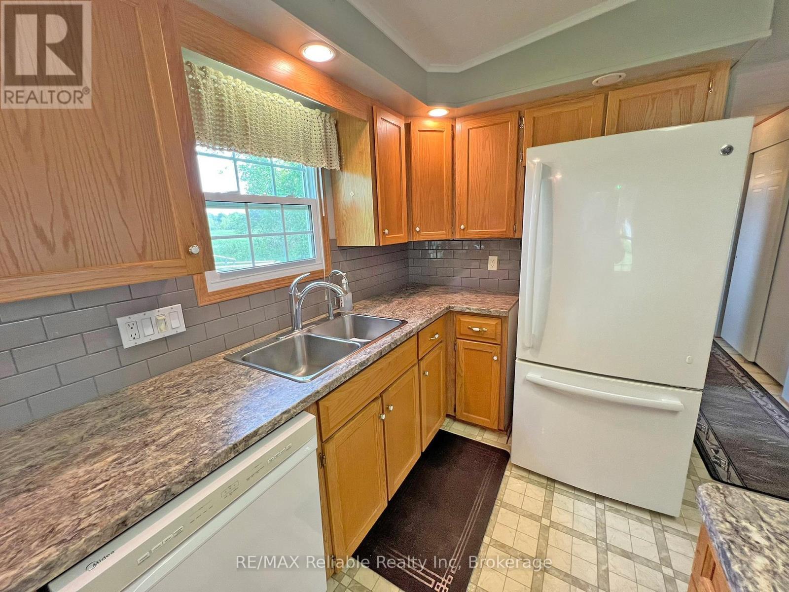 144 Sandbagger Crescent, Central Huron (Clinton), ON