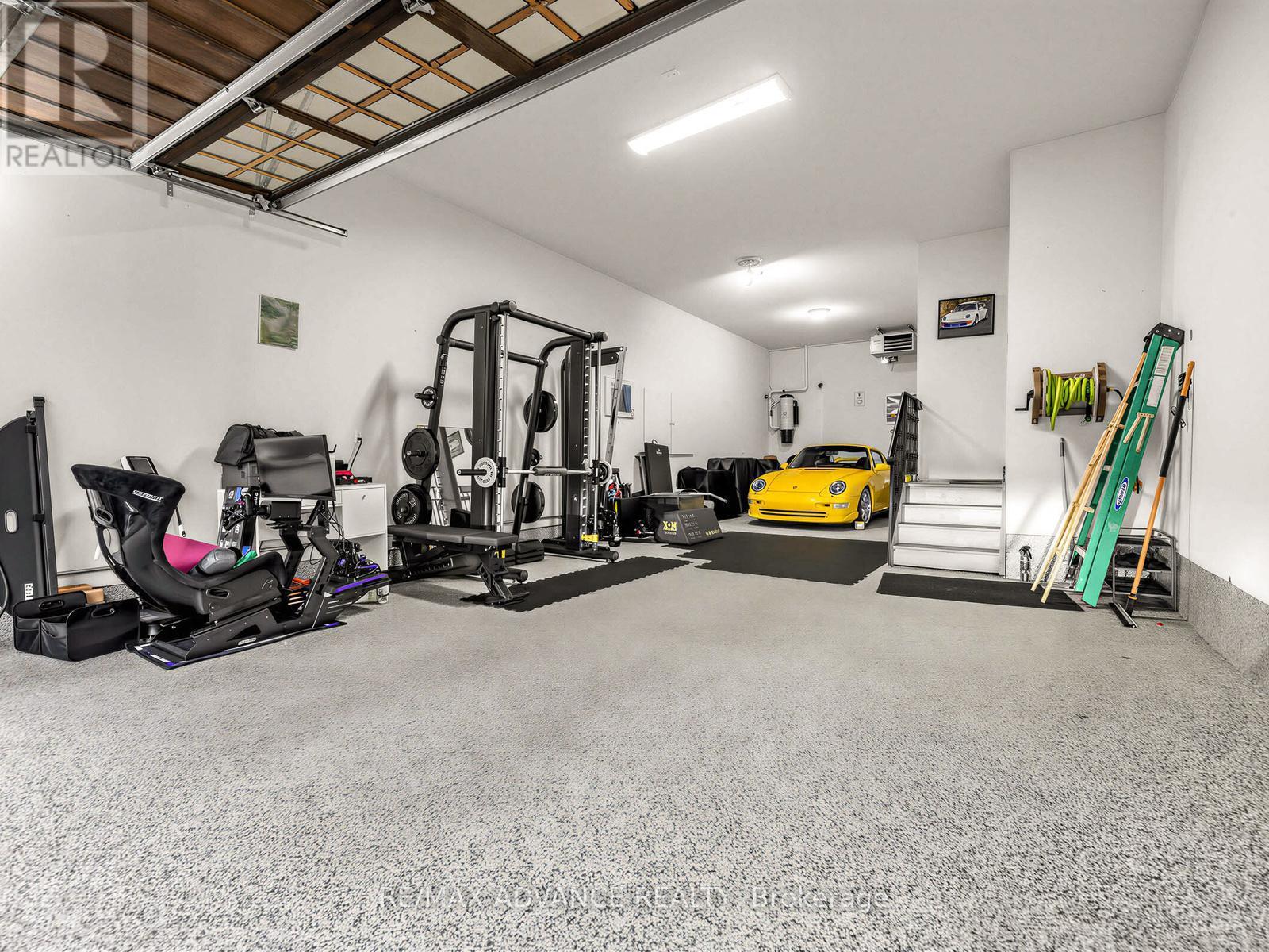 5 Lloydminster Crescent, Toronto, ON