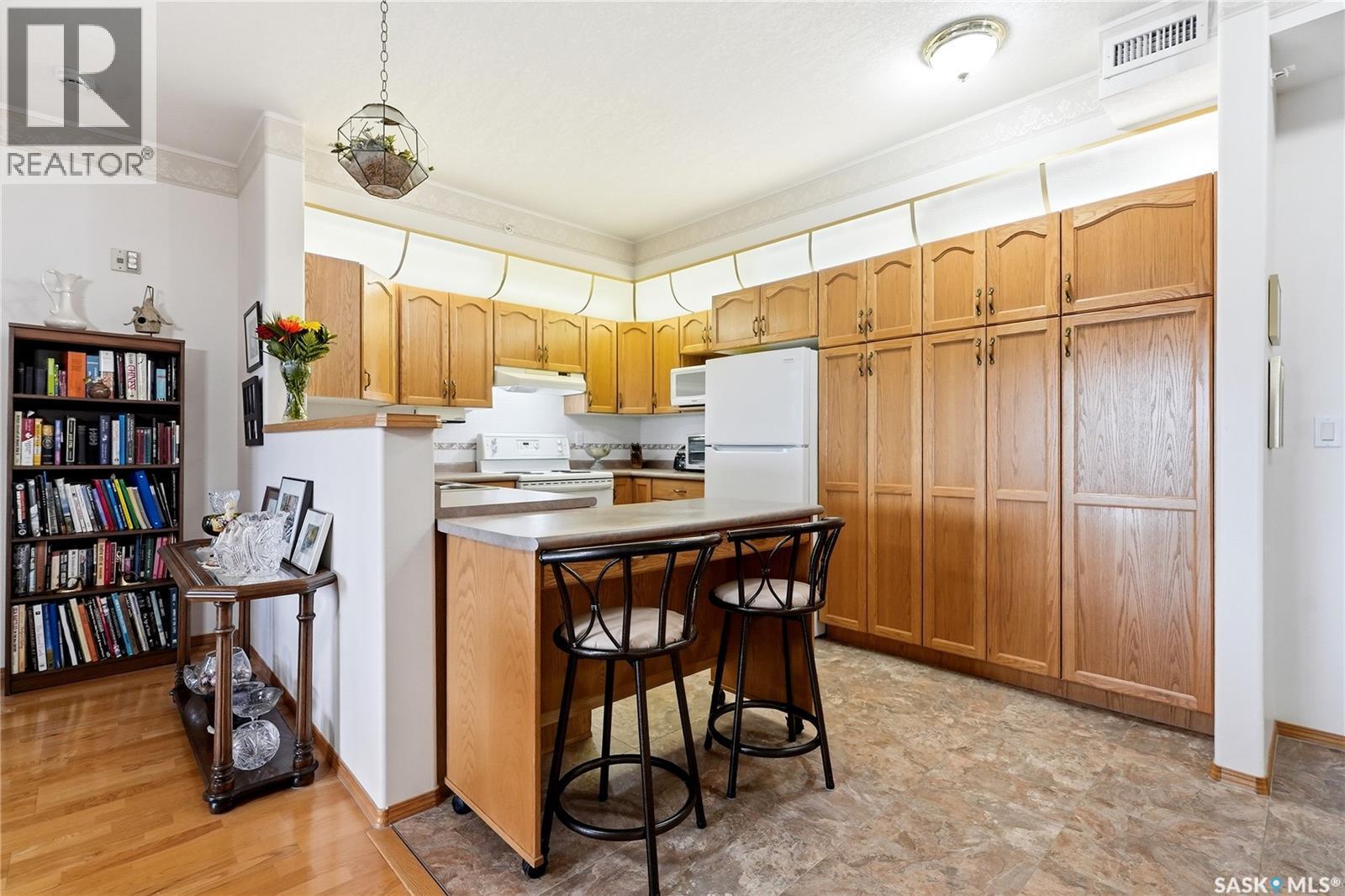 411 325 Keevil Crescent, Saskatoon, SK
