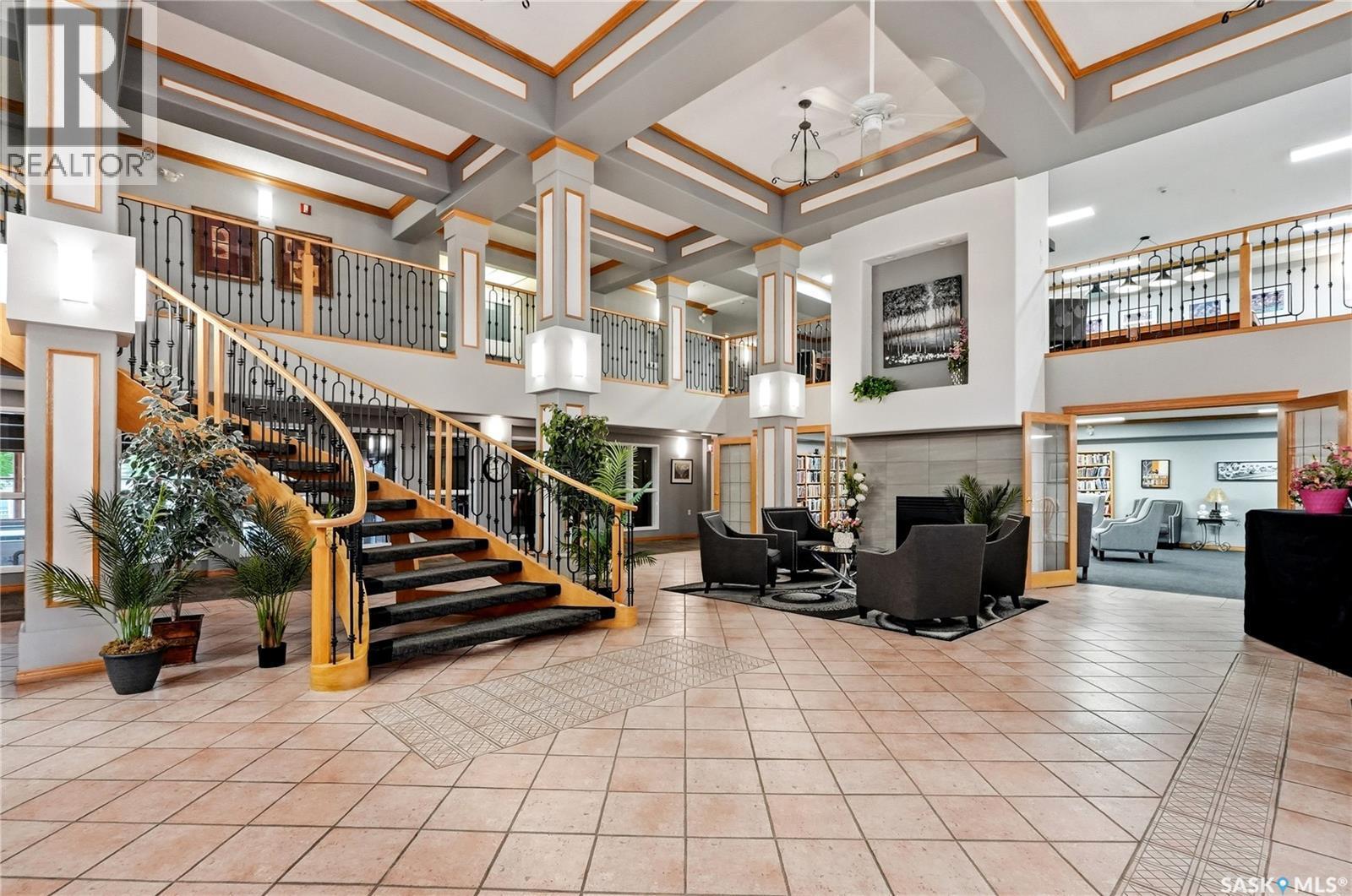411 325 Keevil Crescent, Saskatoon, SK
