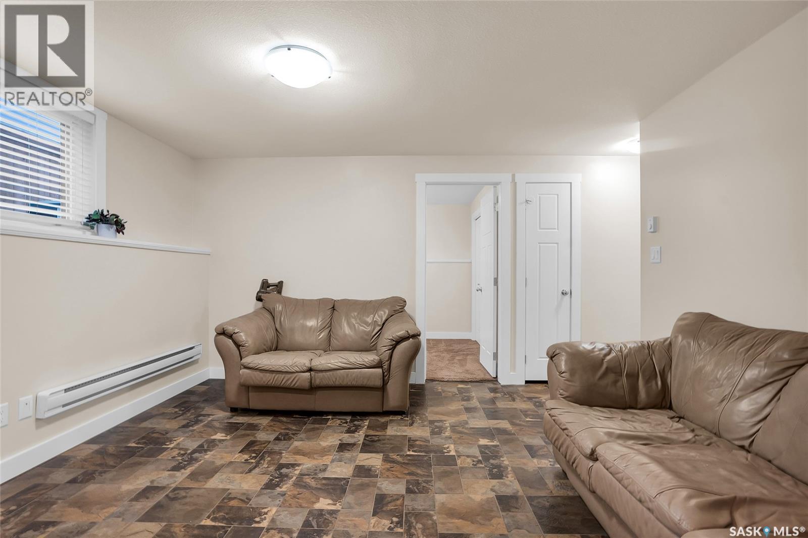 434 Langlois Way, Saskatoon, SK