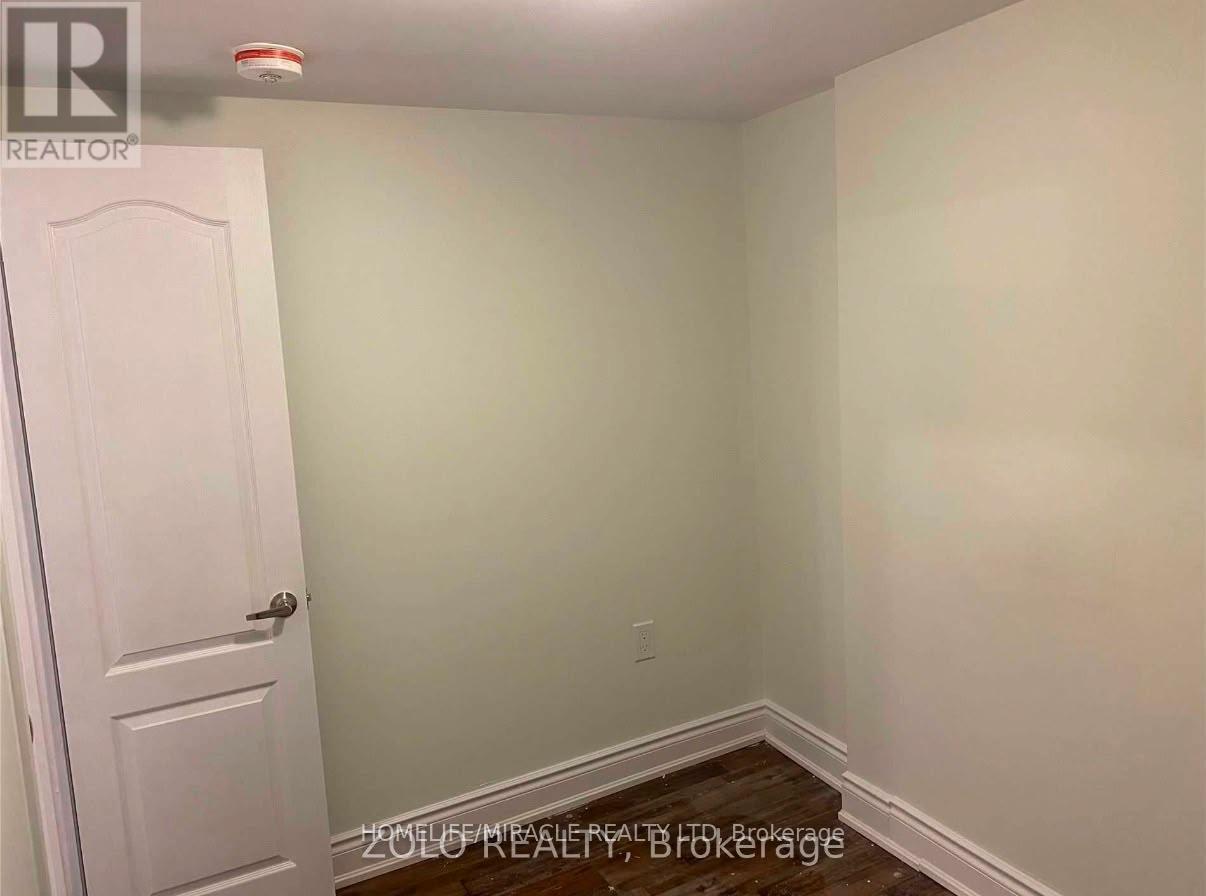 Den without closet - 236 Renforth Drive, Toronto, ON