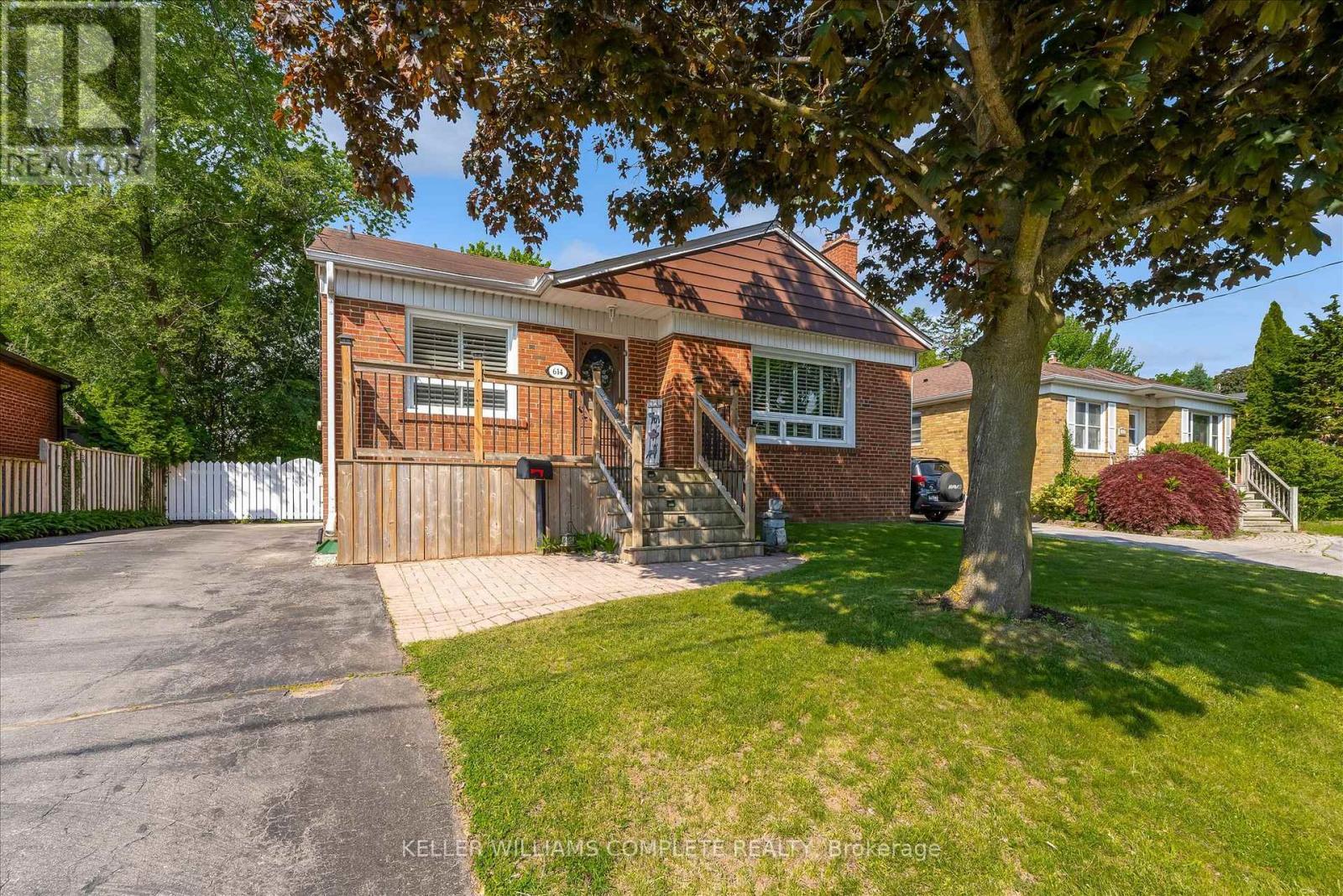 614 Drury Lane, Burlington, ON