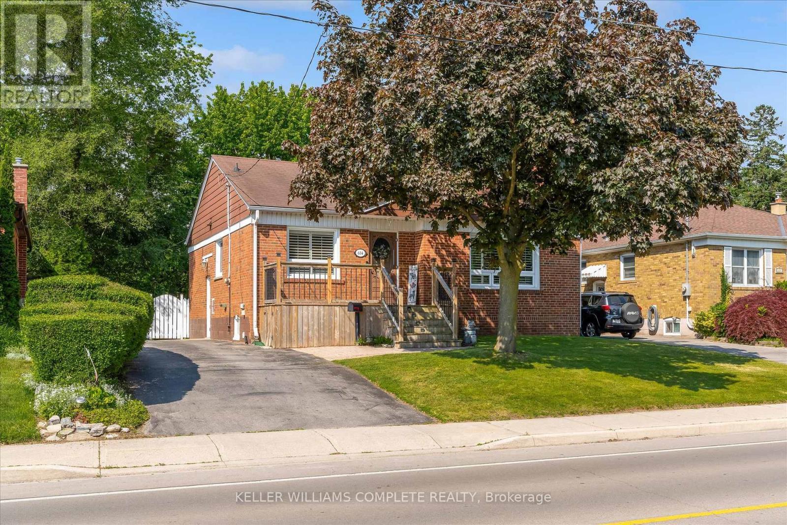 614 Drury Lane, Burlington, ON