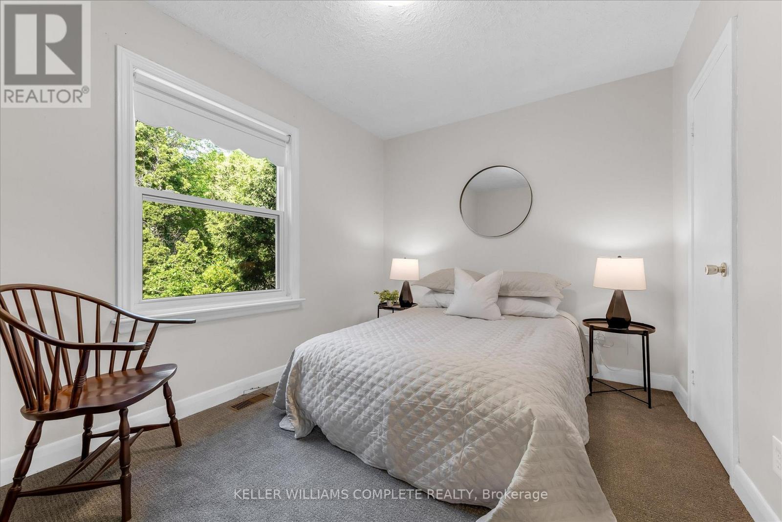 614 Drury Lane, Burlington, ON