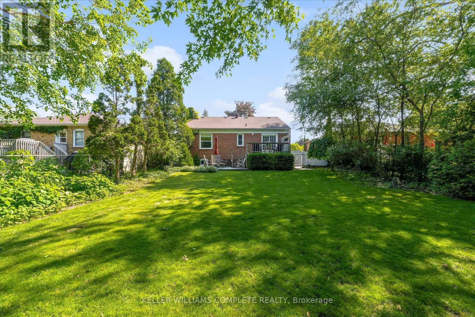 614 Drury Lane, Burlington, ON