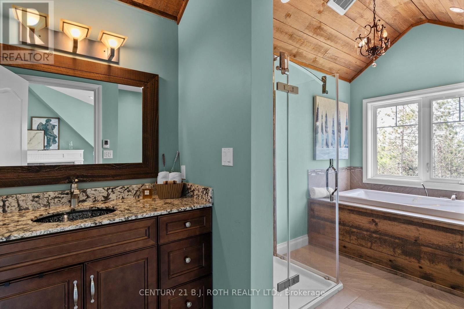7 Pine Point, Oro-Medonte, ON