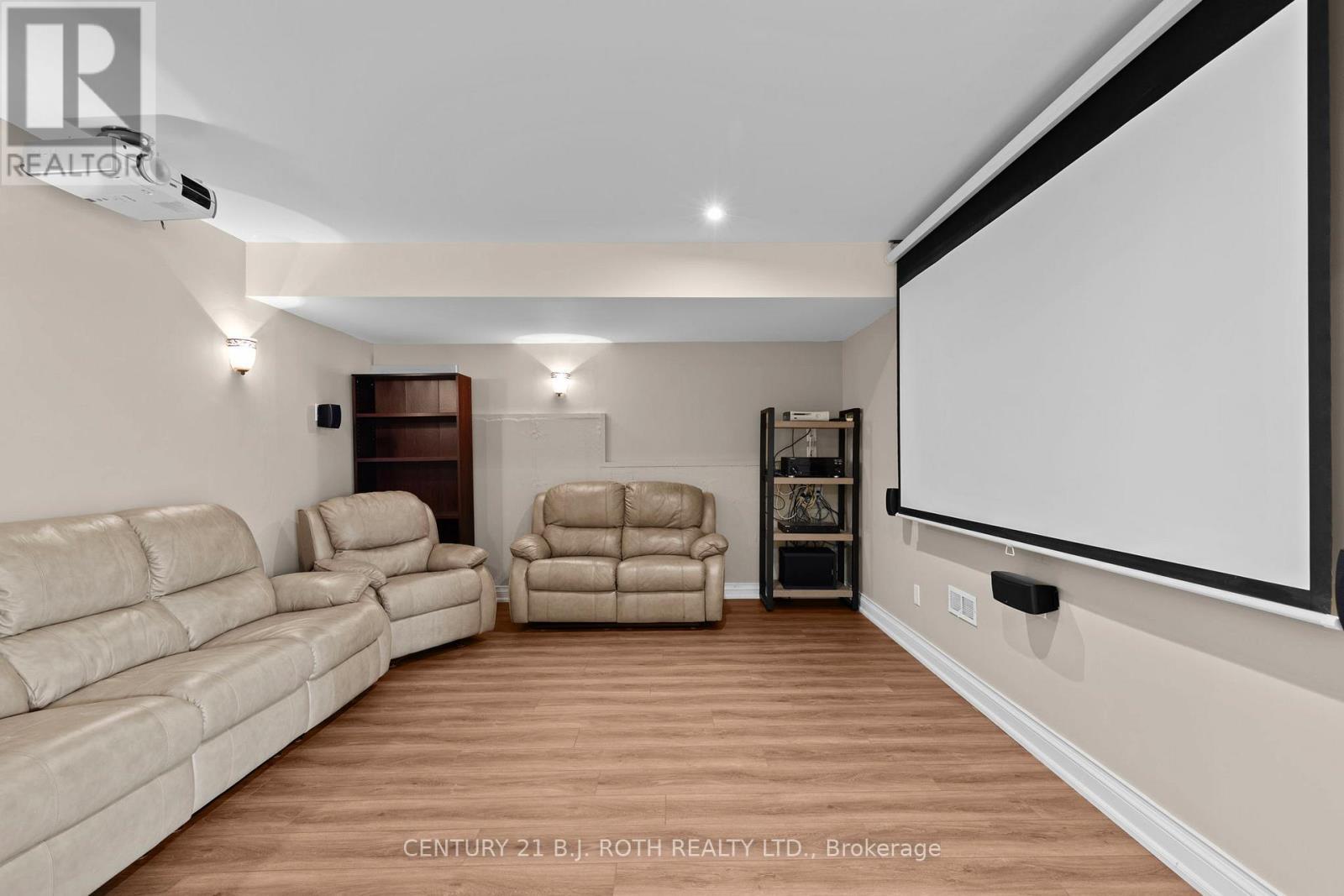 7 Pine Point, Oro-Medonte, ON