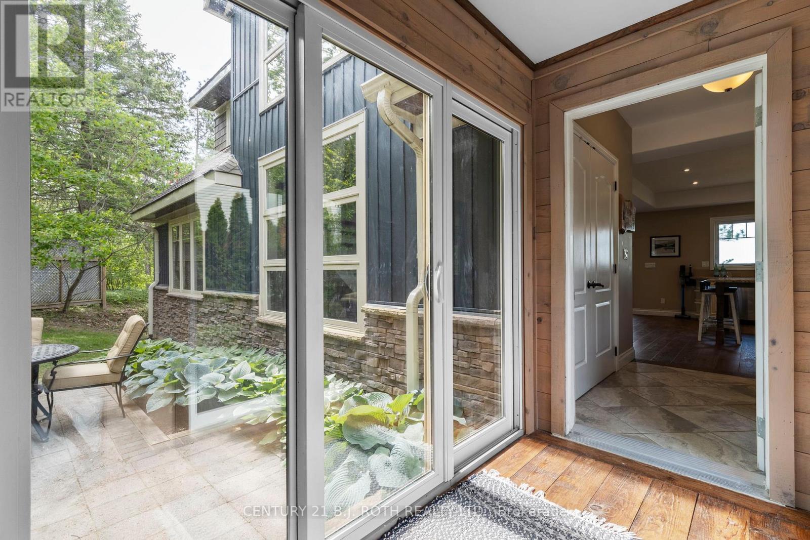 7 Pine Point, Oro-Medonte, ON