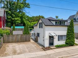 4956 BEAM STREET Lincoln, ON L3J 0K2