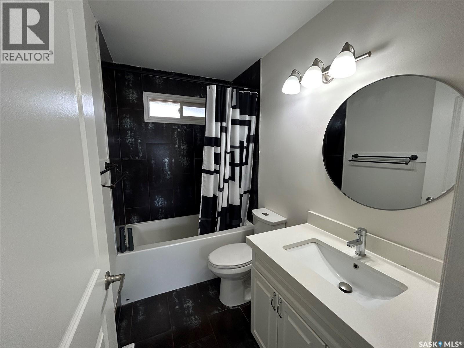 2616 Clarence Avenue S, Saskatoon, SK