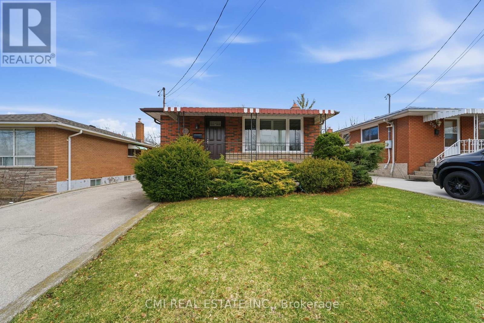 251 Fairridge Road, Hamilton, ON