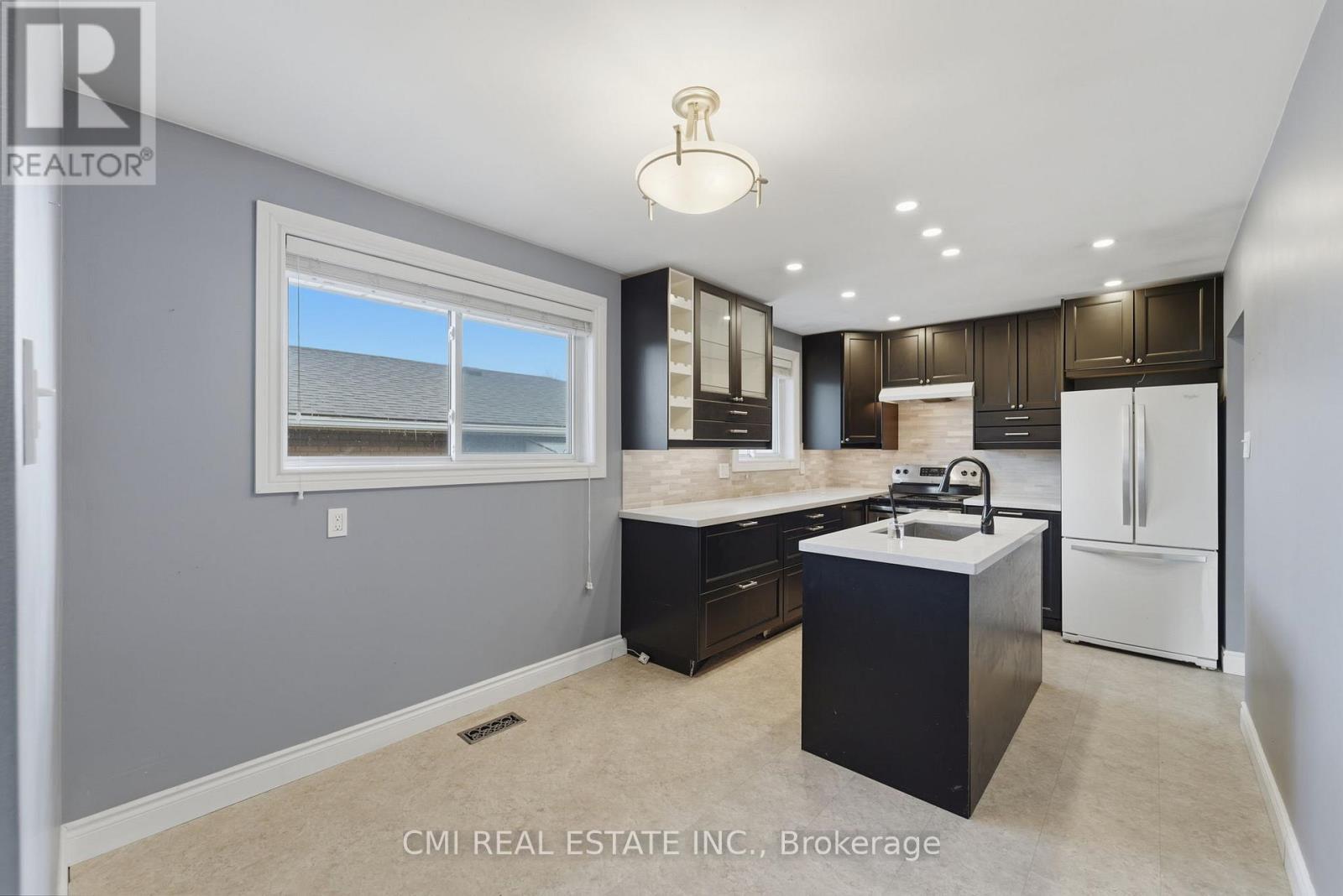 251 Fairridge Road, Hamilton, ON