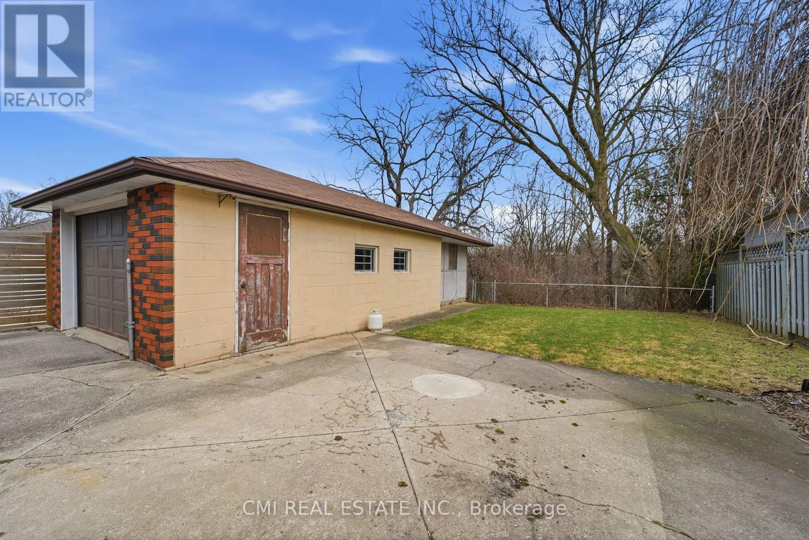 251 Fairridge Road, Hamilton, ON