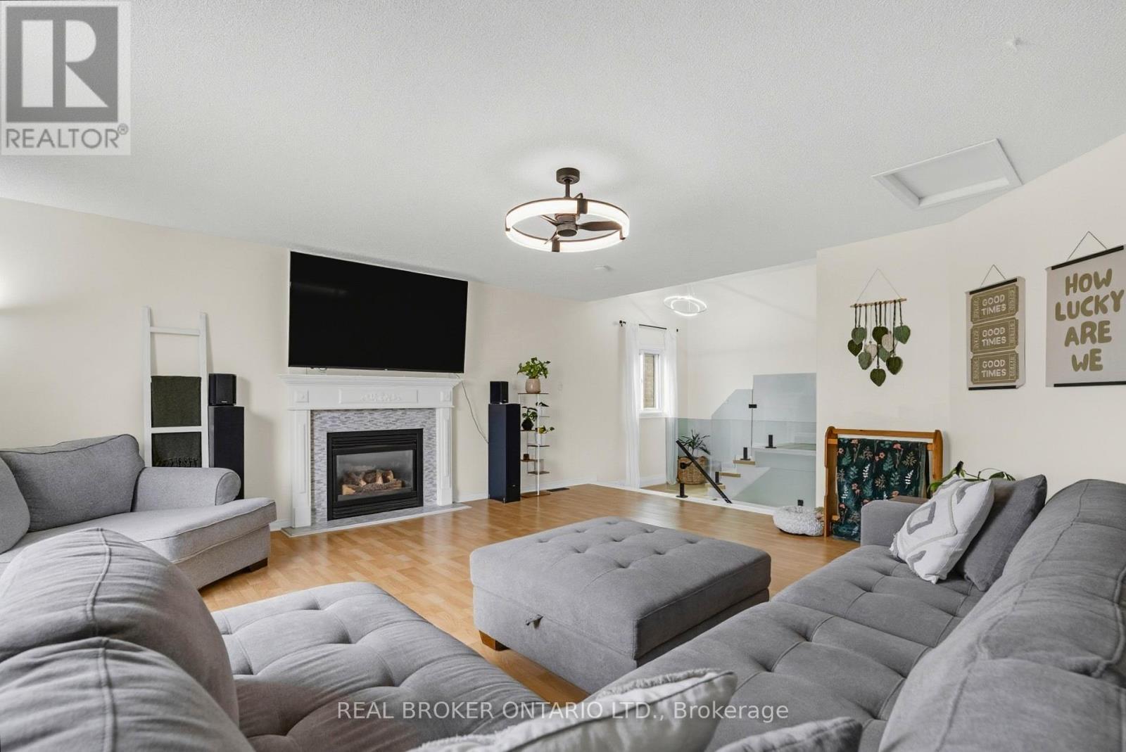 32 Black Willow Drive, Barrie, ON
