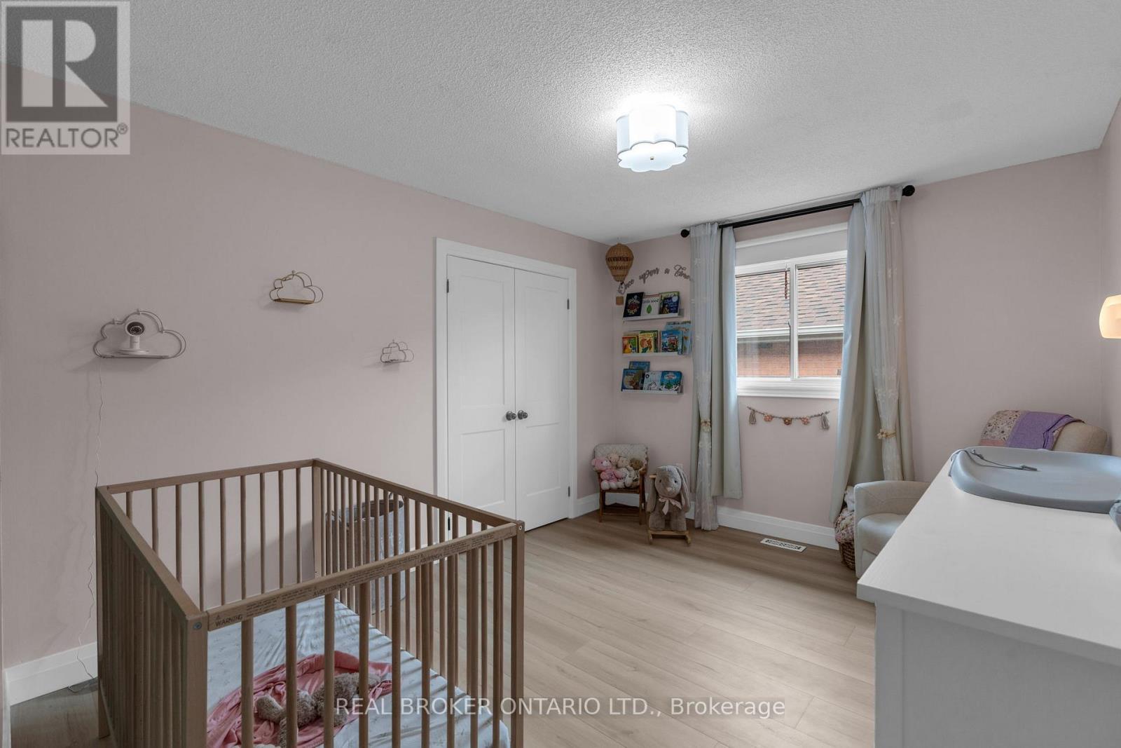 32 Black Willow Drive, Barrie, ON