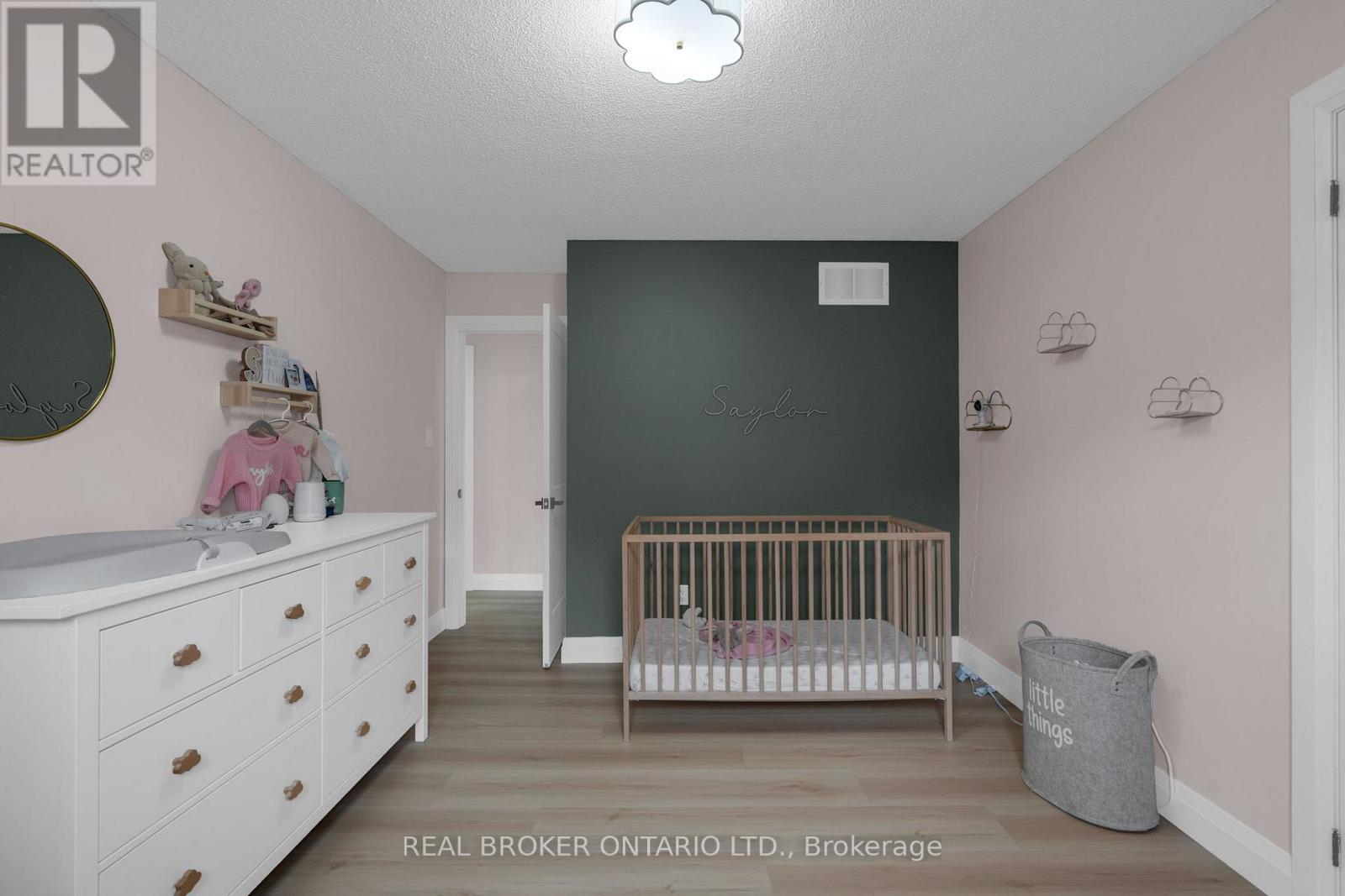 32 Black Willow Drive, Barrie, ON