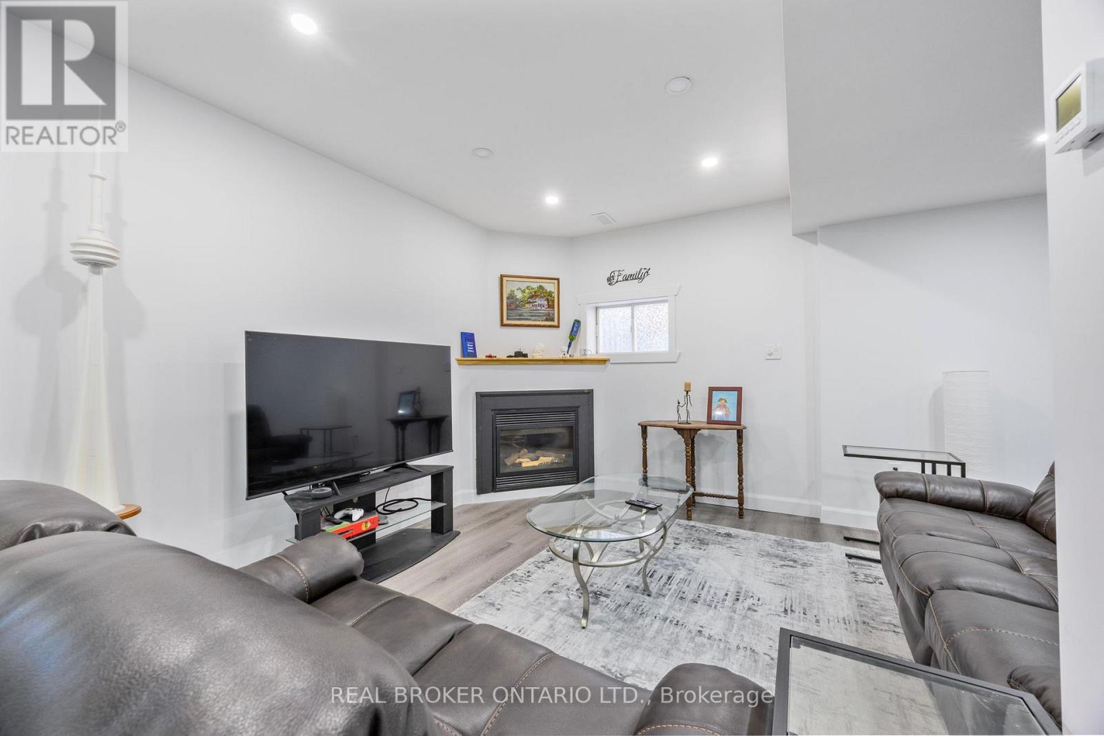 32 Black Willow Drive, Barrie, ON