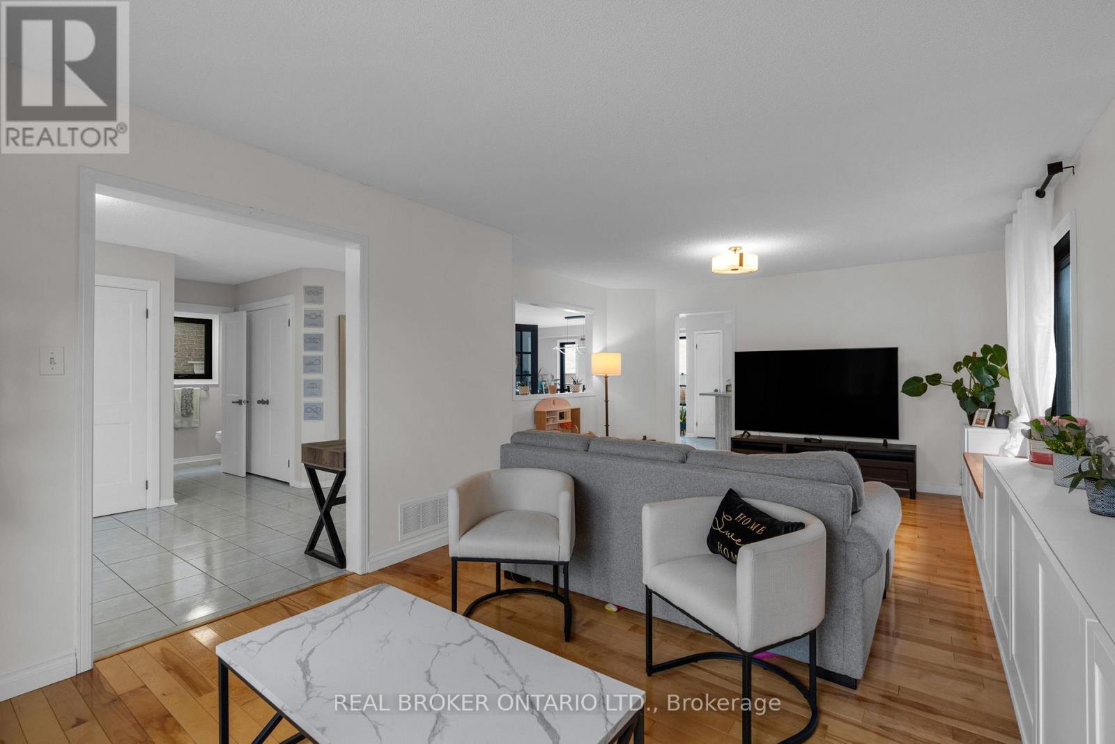 32 Black Willow Drive, Barrie, ON