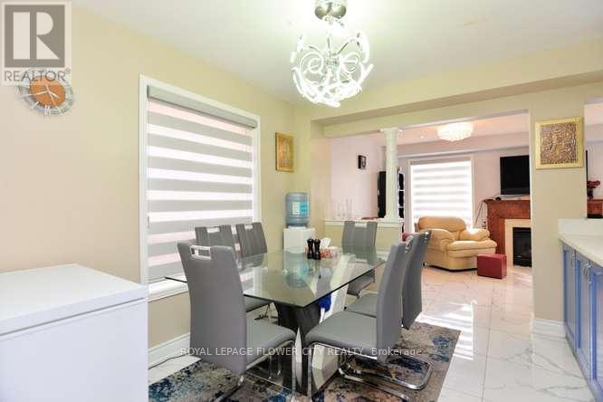 3388 Crimson King Circle, Mississauga, ON