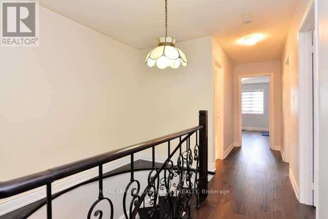 3388 Crimson King Circle, Mississauga, ON