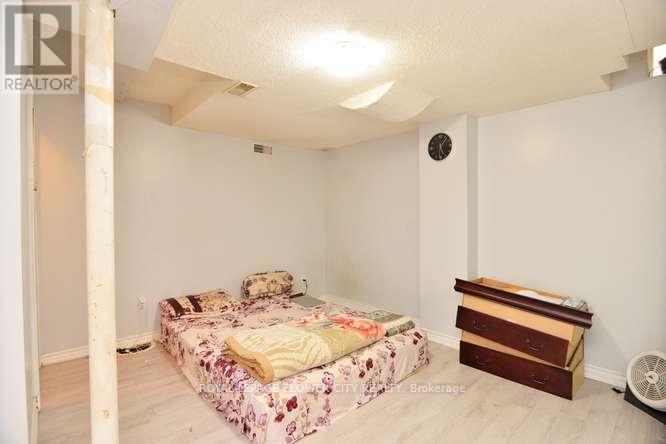 3388 Crimson King Circle, Mississauga, ON