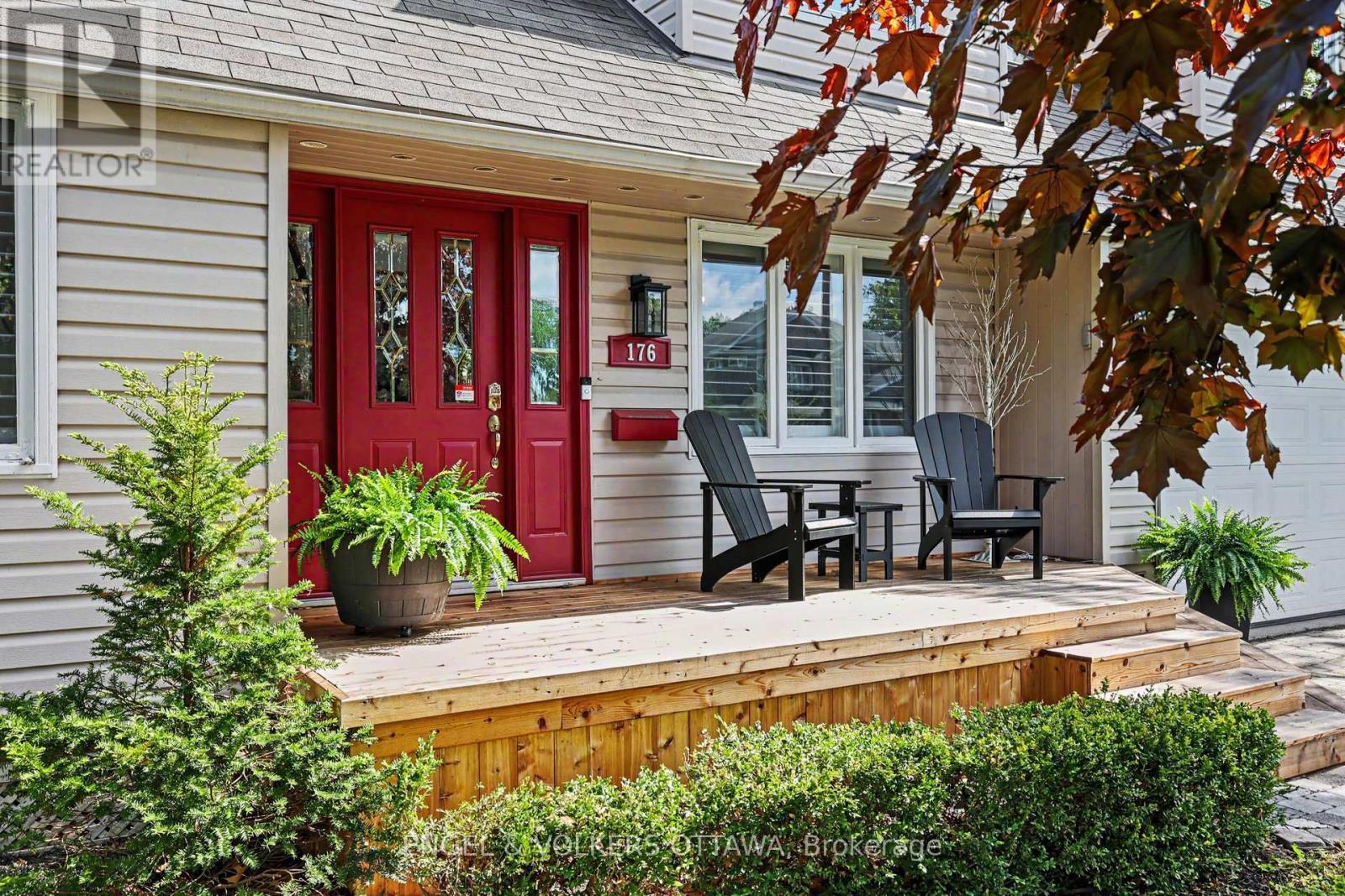 176 Sanford Avenue, Ottawa, ON
