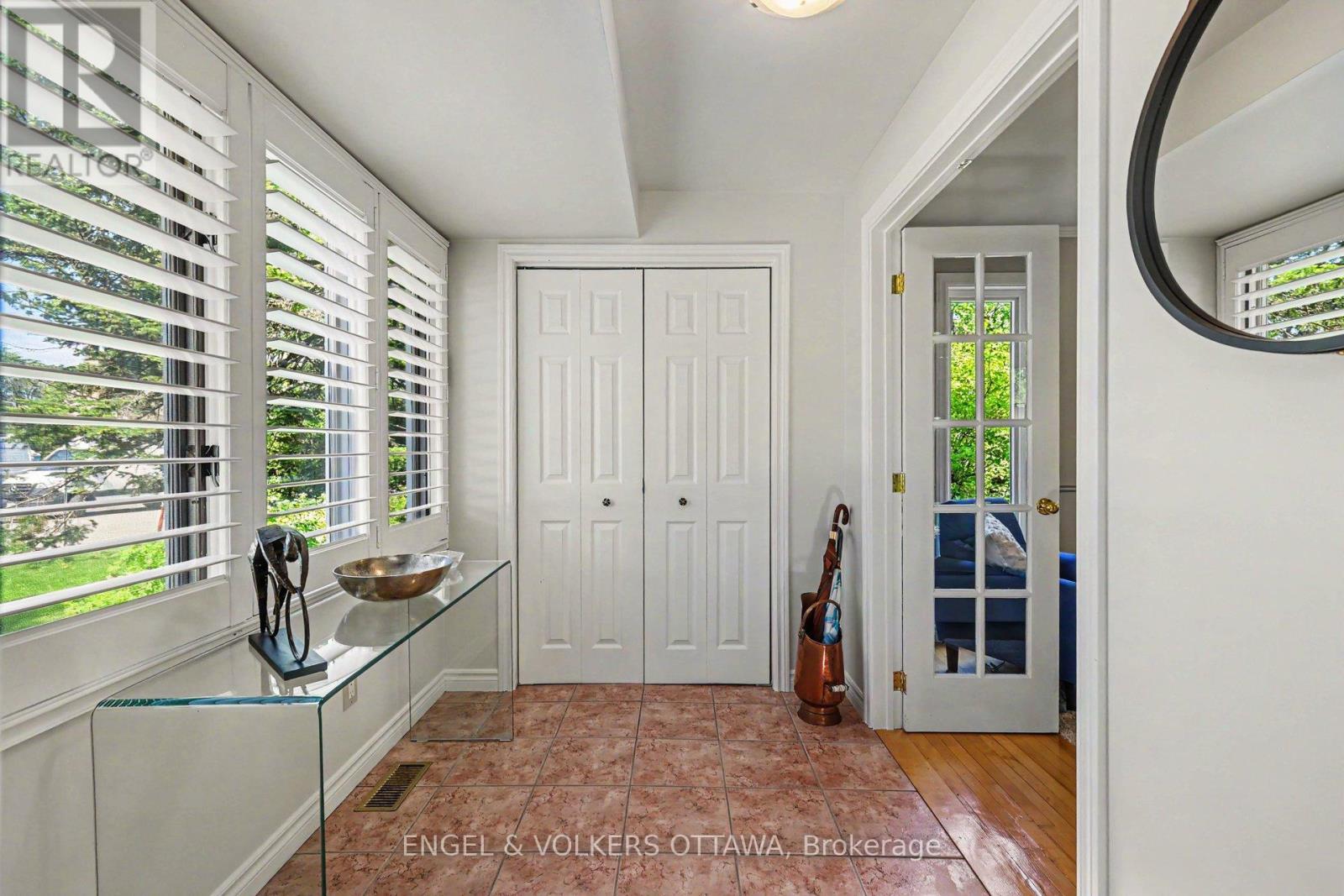 176 Sanford Avenue, Ottawa, ON