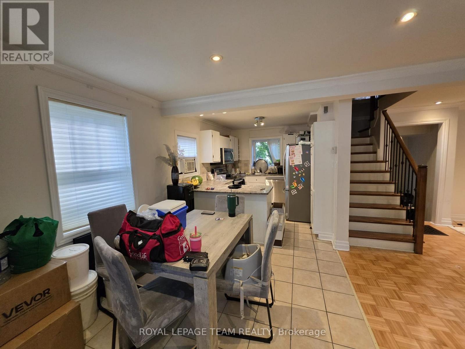 1247 Summerville Avenue, Ottawa, ON