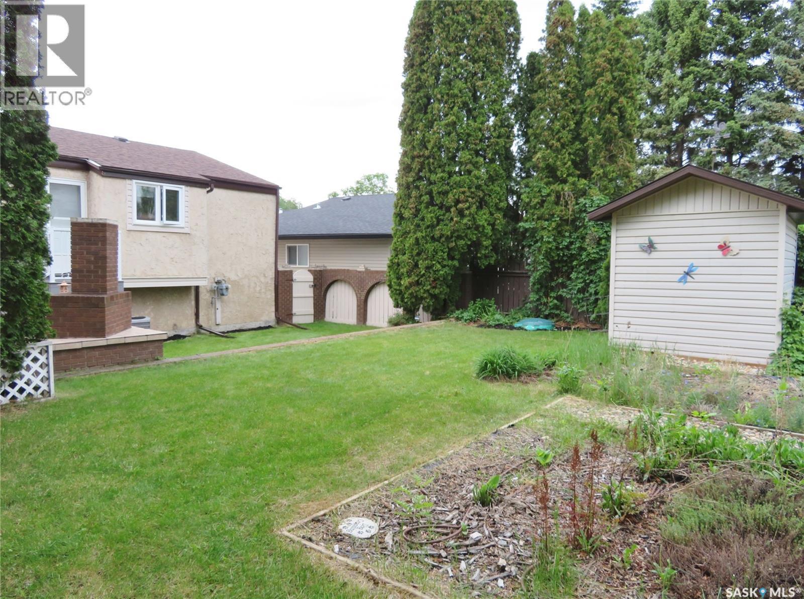 106 Caldwell Crescent, Saskatoon, SK