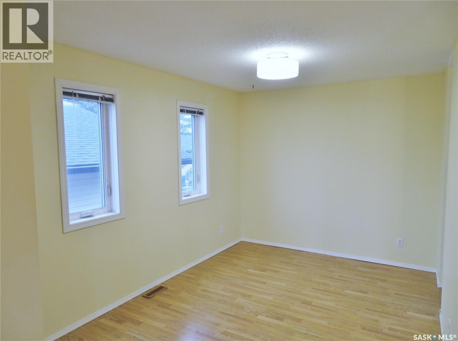 106 Caldwell Crescent, Saskatoon, SK