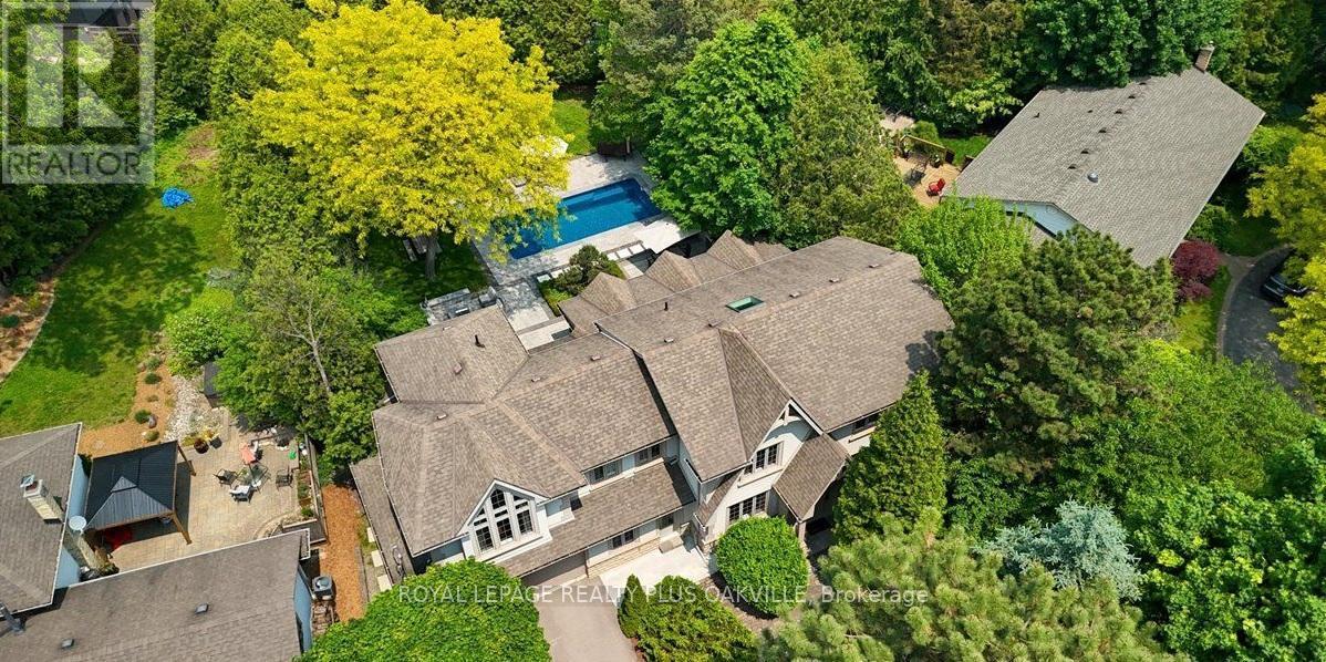 621 North Shore Boulevard E, Burlington, ON