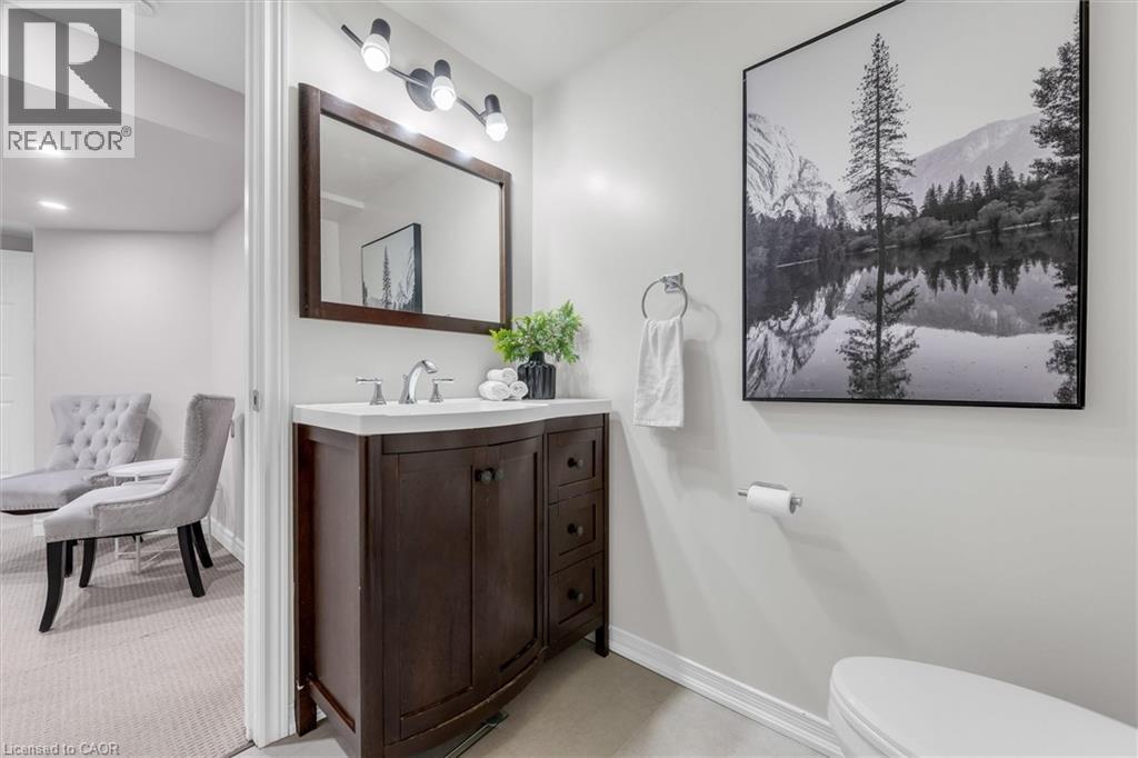 614 Drury Lane, Burlington, ON