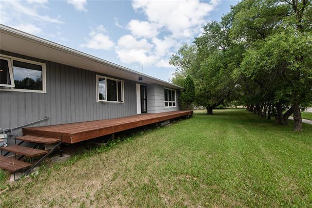 39 St Viateur Ave, Otterburne, MB