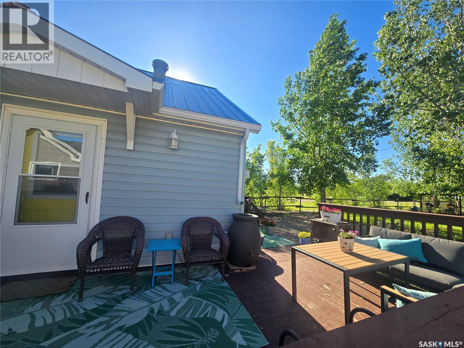 200 Railway Avenue, Forget, SK