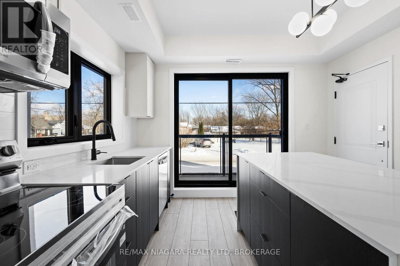 209 - 7277 Wilson Crescent, Niagara Falls (Oldfield), ON