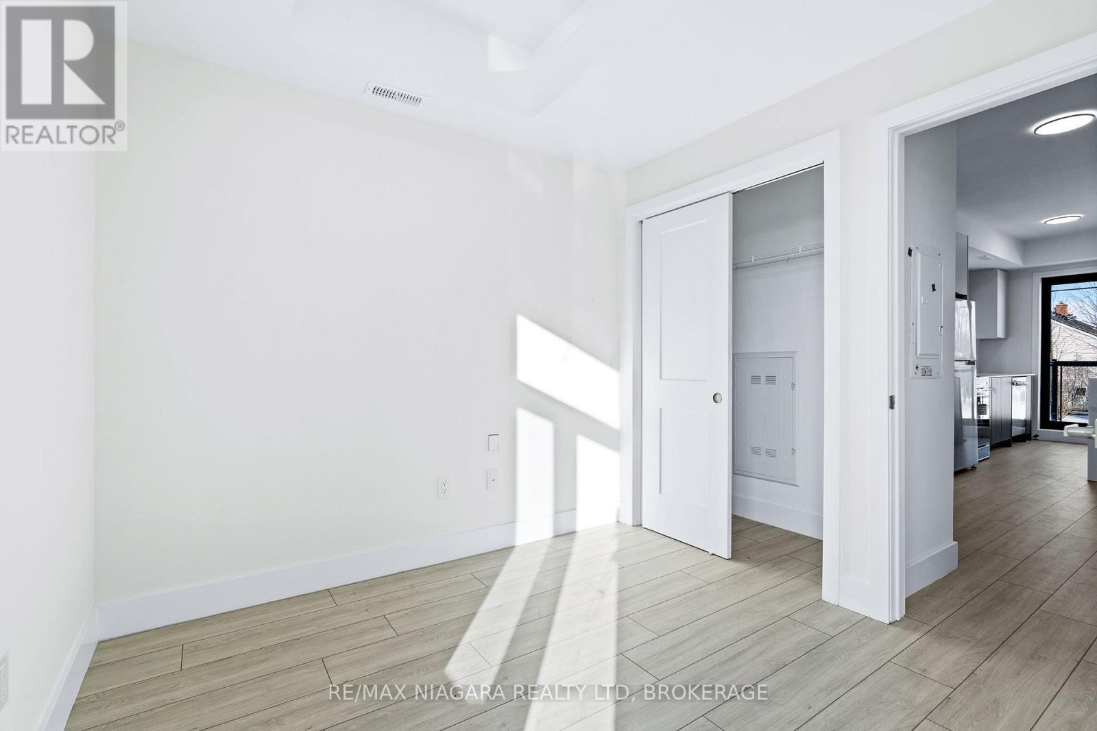 209 - 7277 Wilson Crescent, Niagara Falls (Oldfield), ON