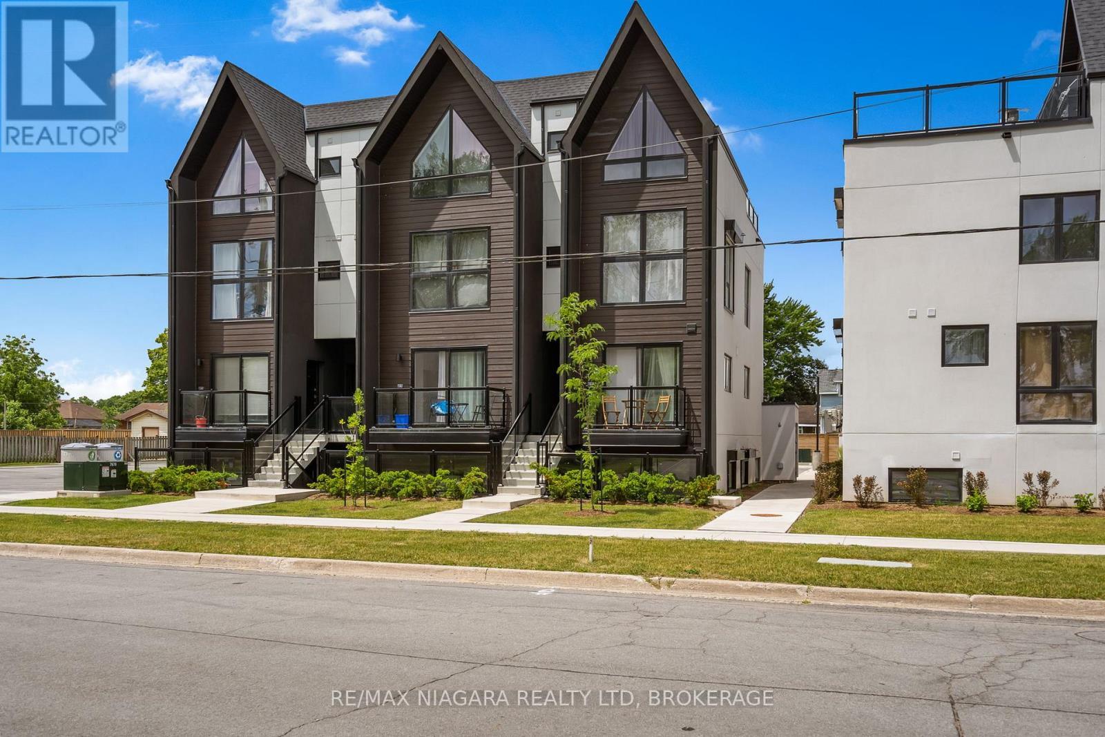 209 - 7277 Wilson Crescent, Niagara Falls (Oldfield), ON