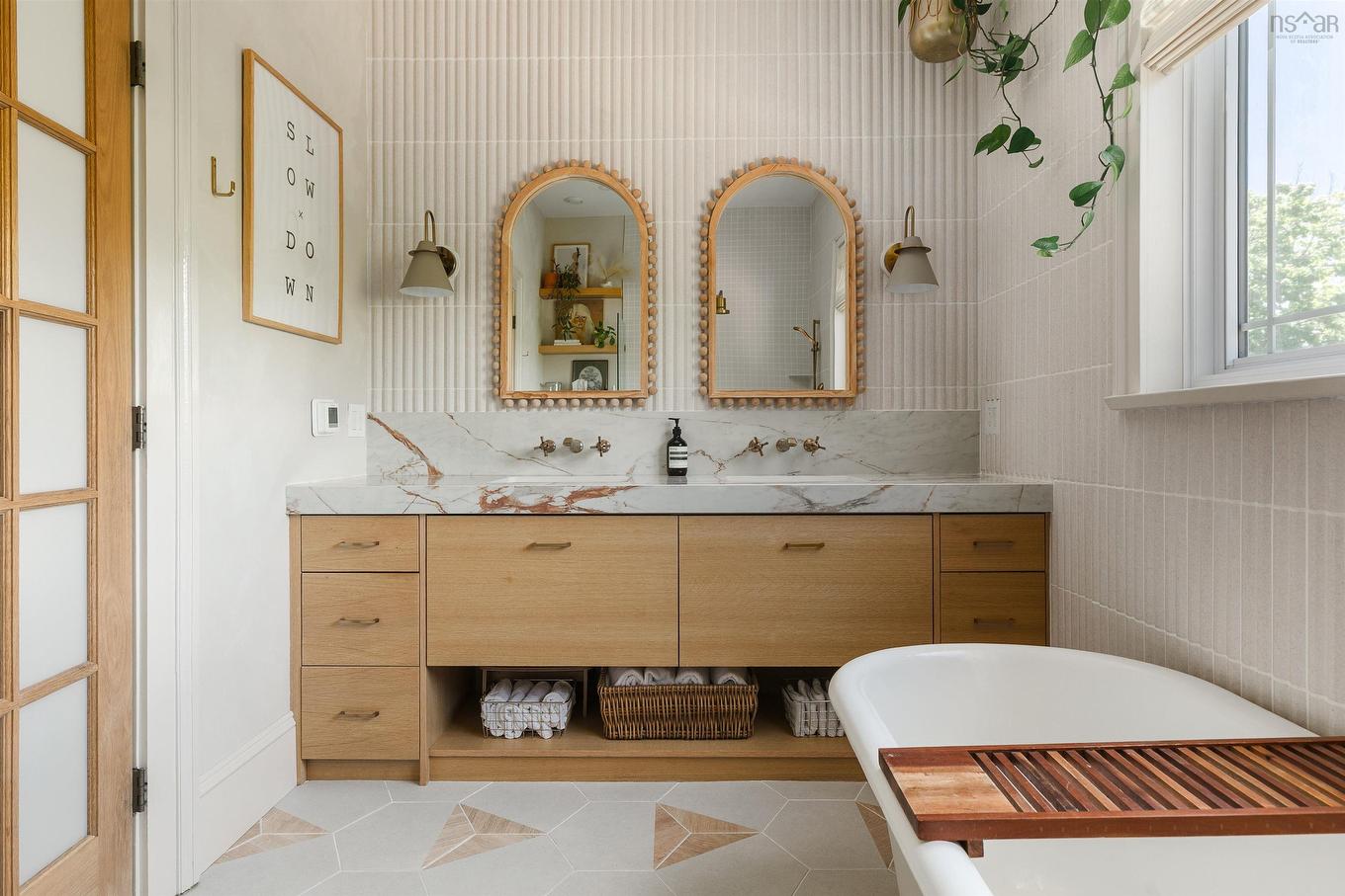 1630 Vernon Street, Halifax, NS - Indoor Photo Showing Bathroom