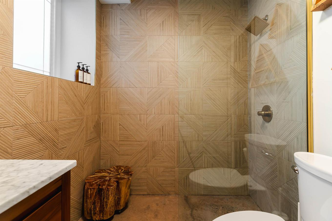 1630 Vernon Street, Halifax, NS - Indoor Photo Showing Bathroom