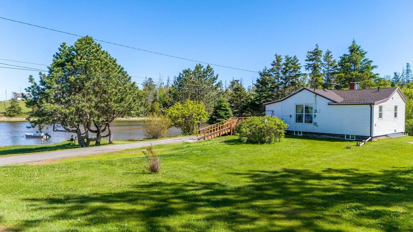 44 Riverside Drive, North Rustico, PE