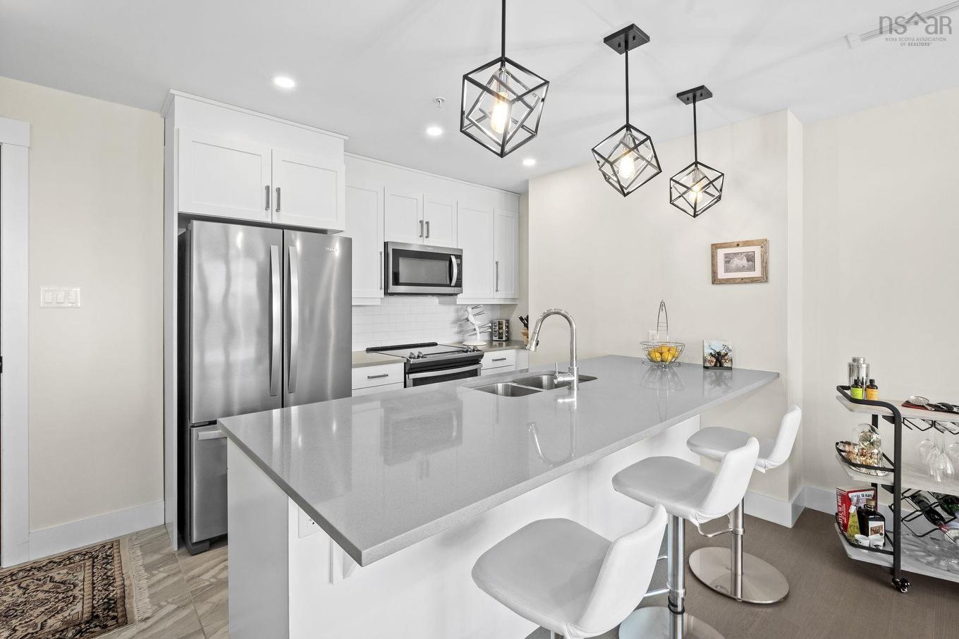 705 1990 Vernon, Halifax, NS
