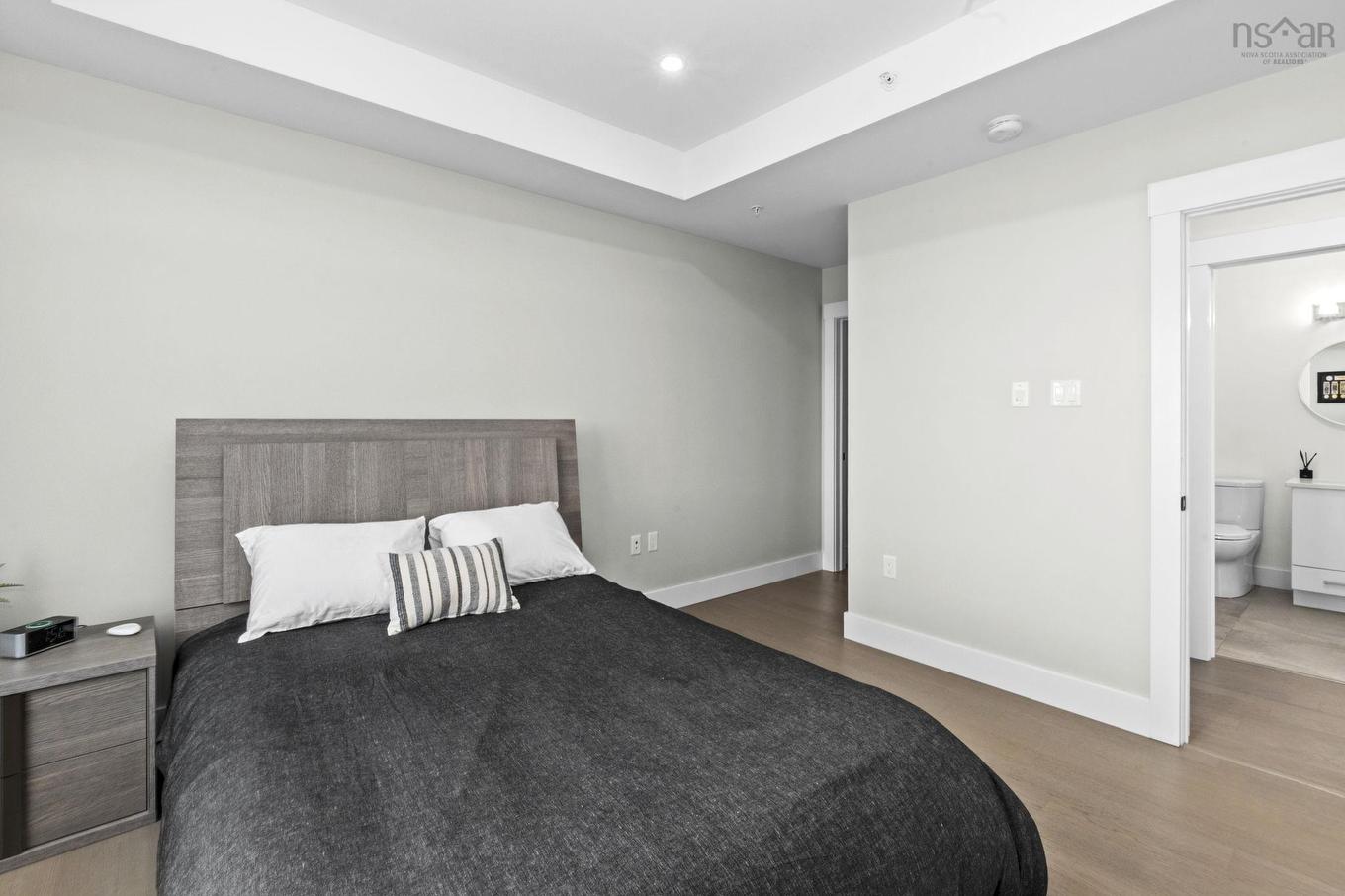 705 1990 Vernon, Halifax, NS