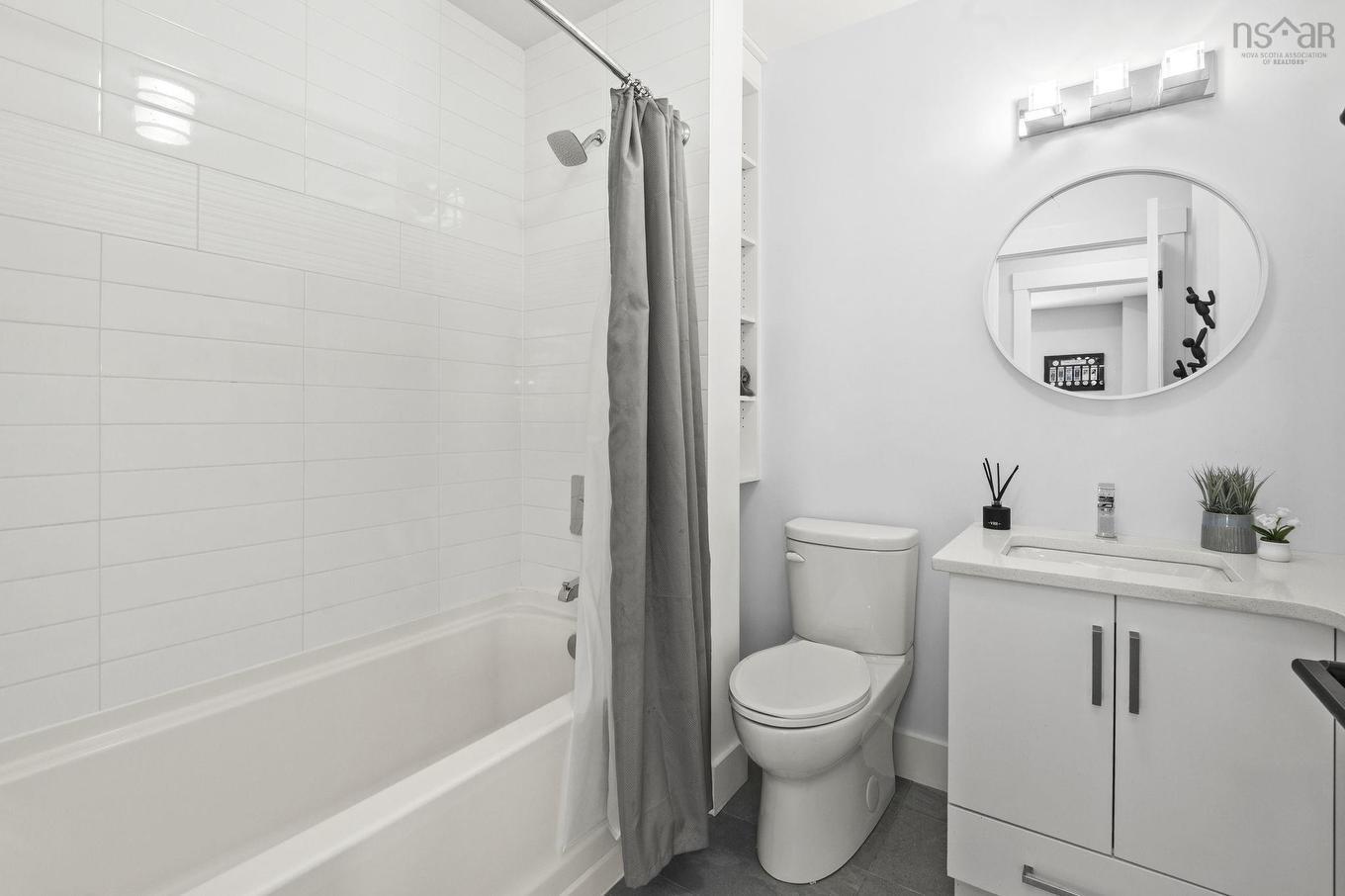 705 1990 Vernon, Halifax, NS