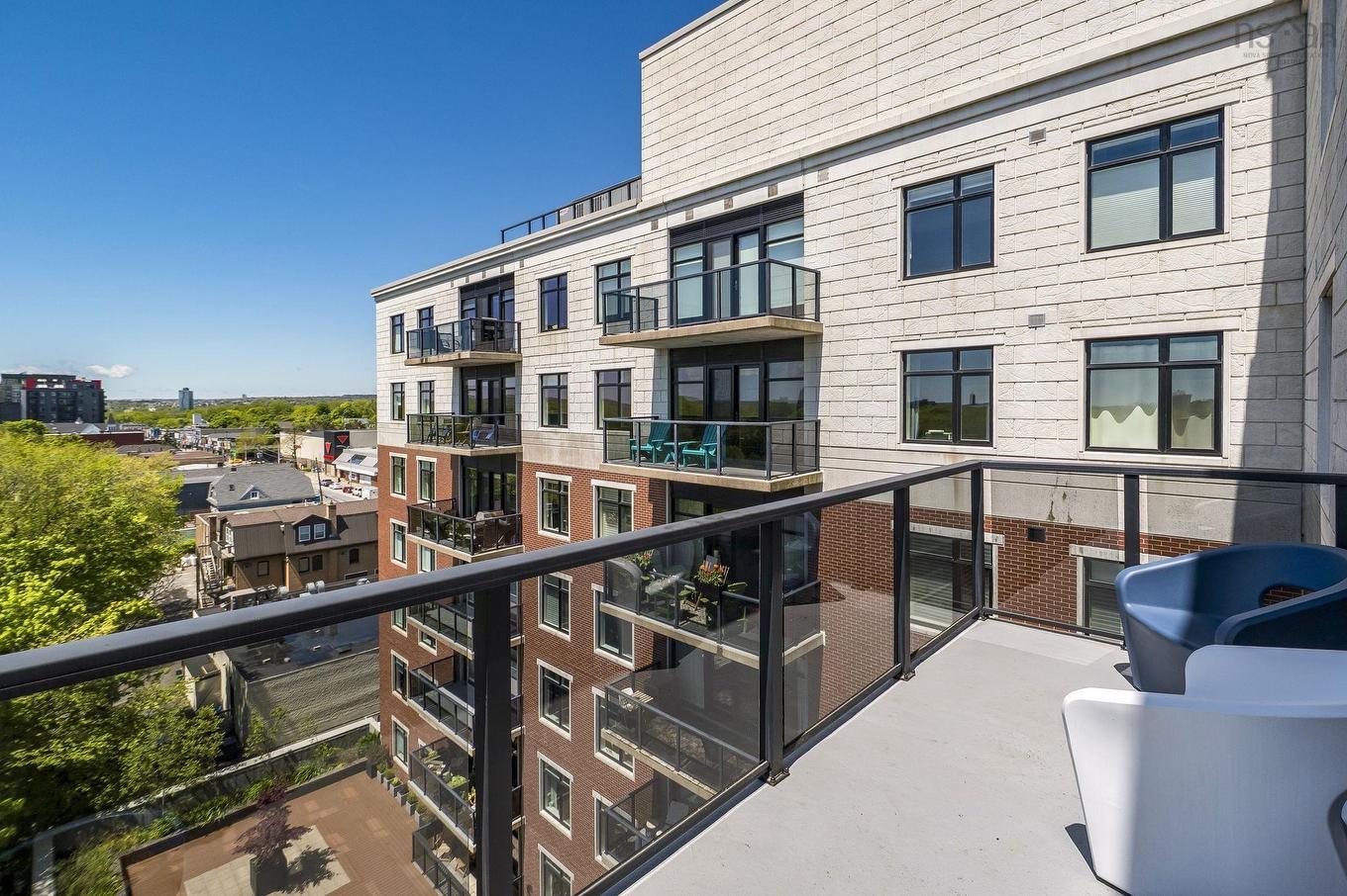 705 1990 Vernon, Halifax, NS