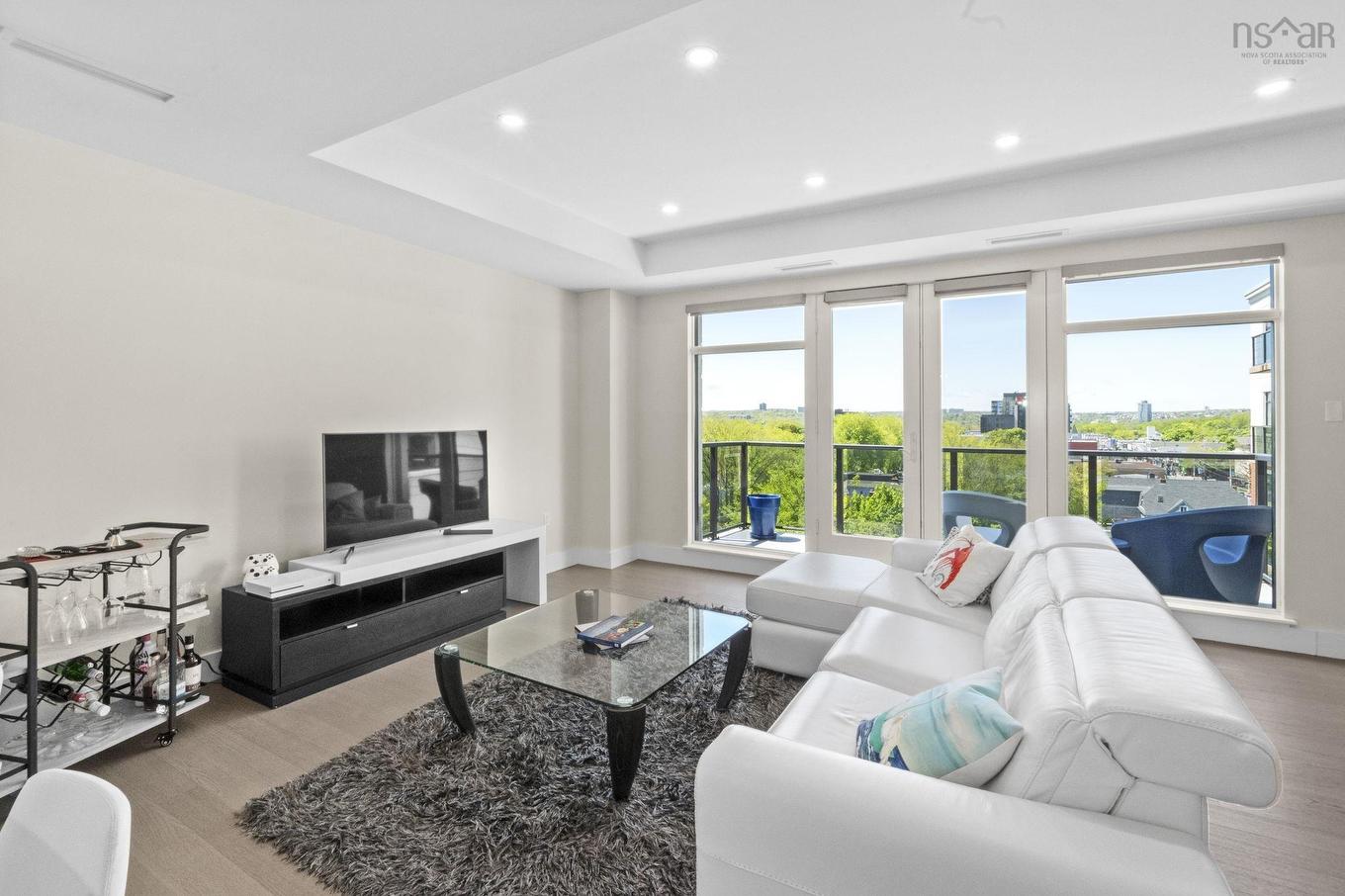 705 1990 Vernon, Halifax, NS