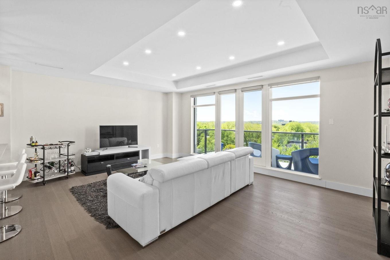 705 1990 Vernon, Halifax, NS