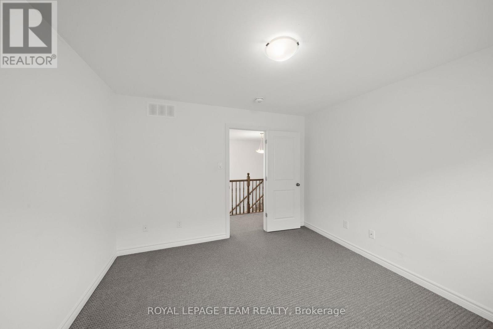 Bedroom #2 with WIC - 41 Whooping Crane Ridge, Ottawa, ON