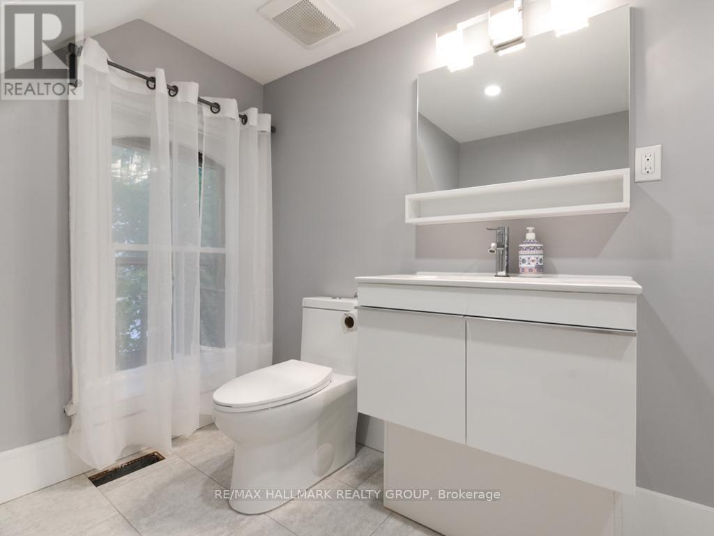 419 Besserer Street, Ottawa, ON