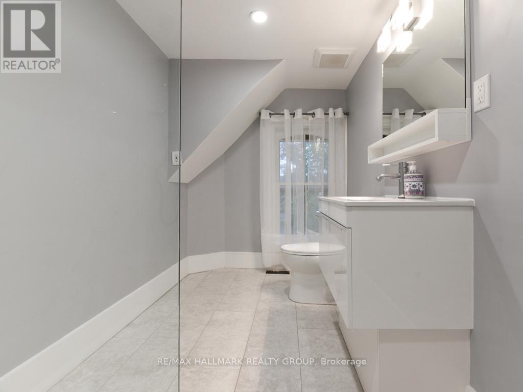 419 Besserer Street, Ottawa, ON